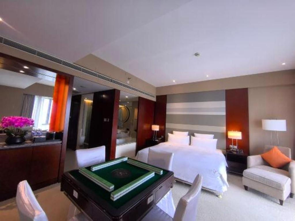 The Qube Shanghai Nanqiao Extérieur photo