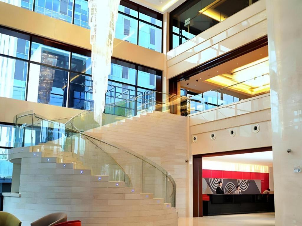 The Qube Shanghai Nanqiao Extérieur photo