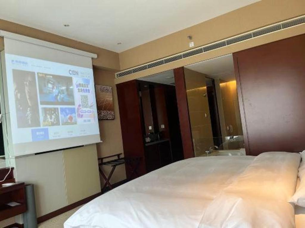 The Qube Shanghai Nanqiao Extérieur photo