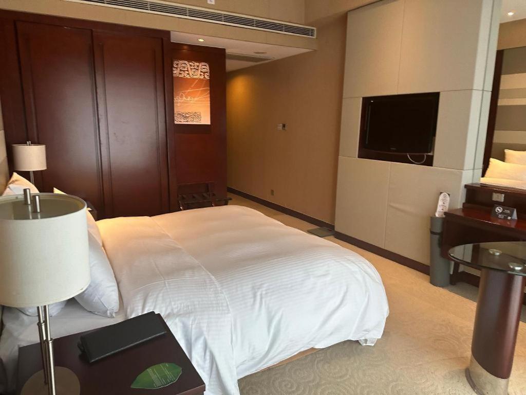 The Qube Shanghai Nanqiao Extérieur photo